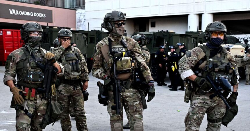 'No Kings’ Protests, Citizen-Run ICE Trackers Trigger Intelligence Warnings