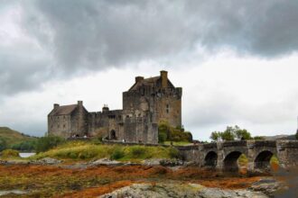 moosugarbeauty gothic castles must see europe 00