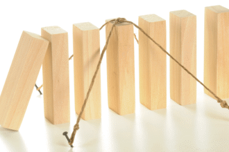 Splitting the Risk Managing Interest Rates in Project Finance