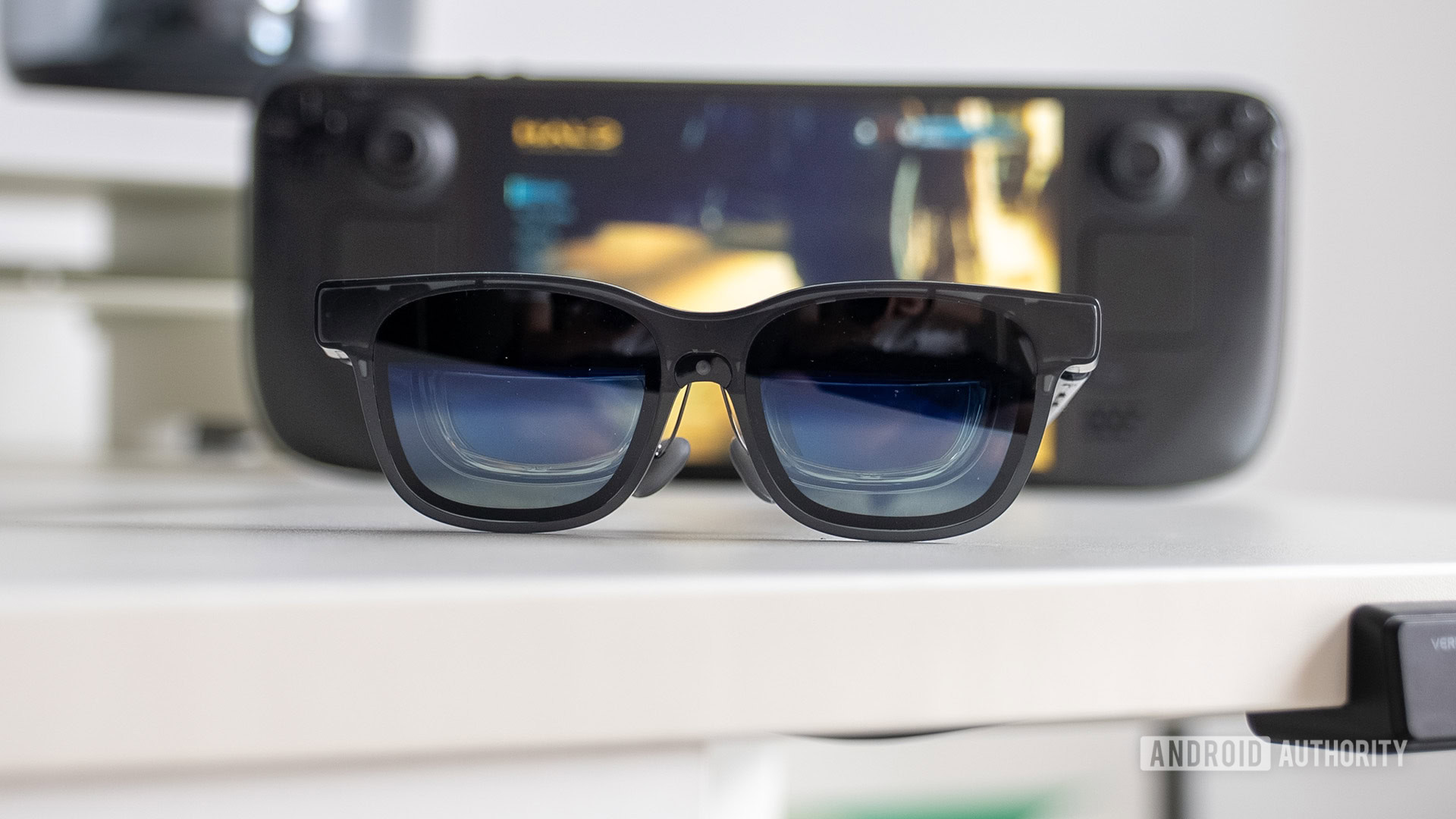 VITURE luma pro with steam deck in background