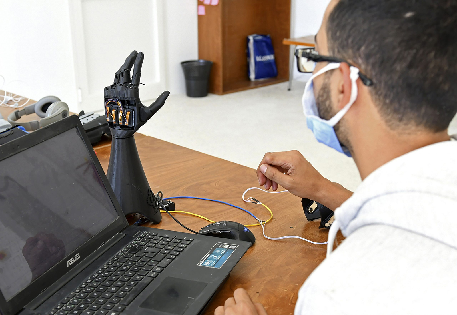 curebionics header