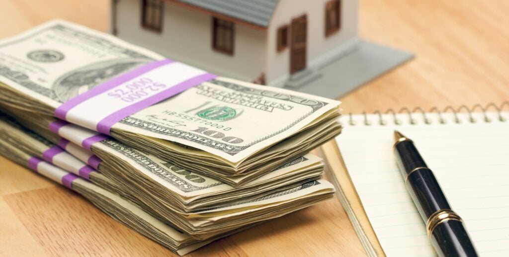 money stack canva