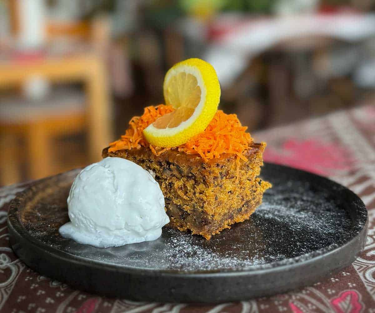pegaga at ambong vegan carrot cake