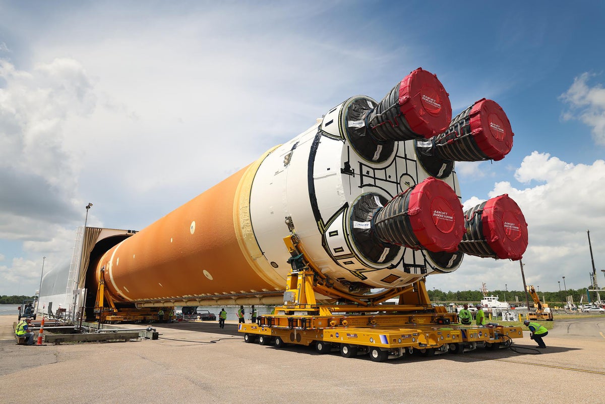 Artemis II rocket