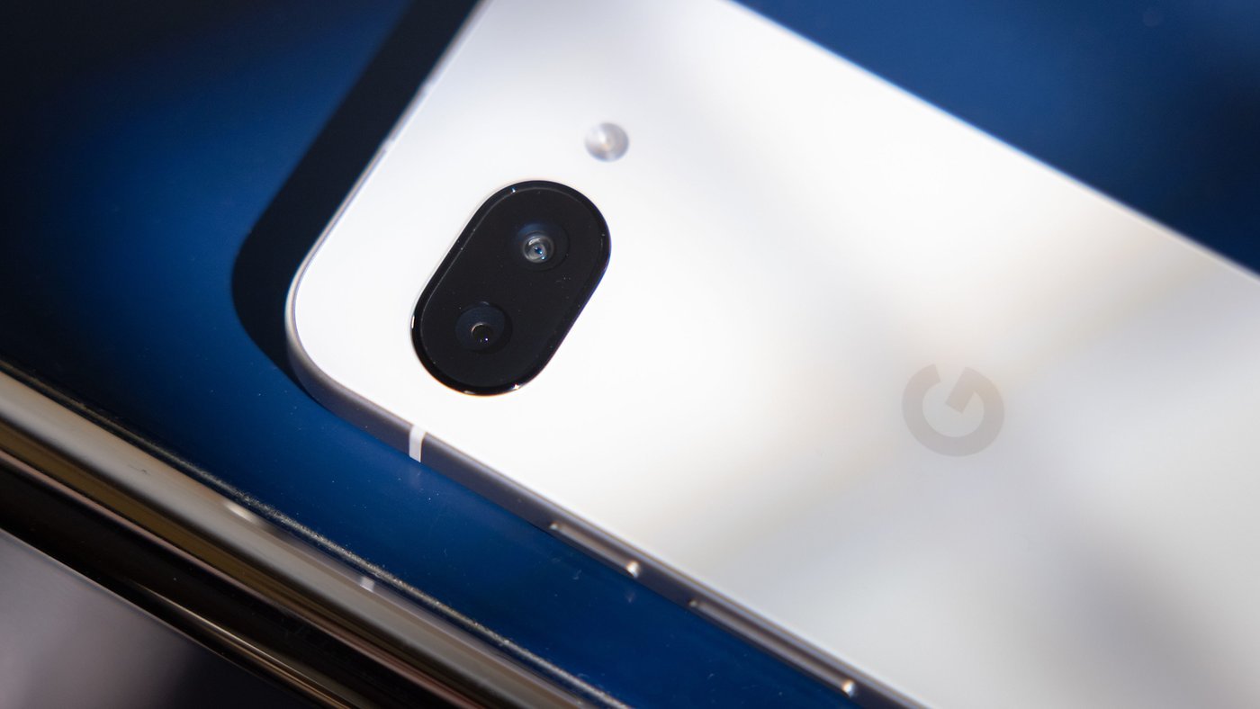 nextpit Google Pixel 9a Camera w1400h788