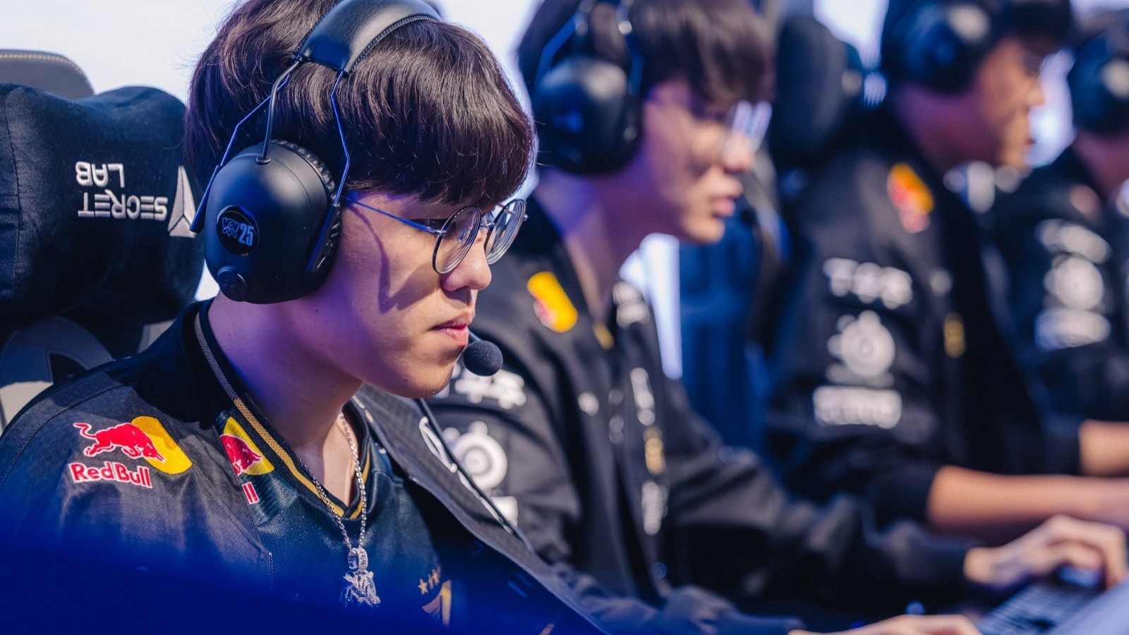 Oner header