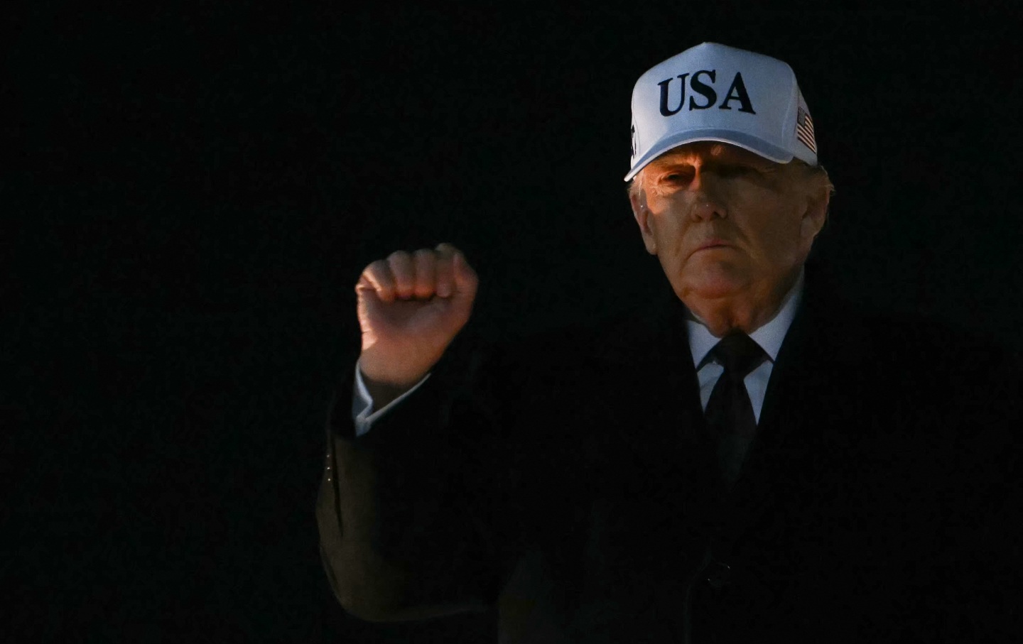 donald trump usa hat getty
