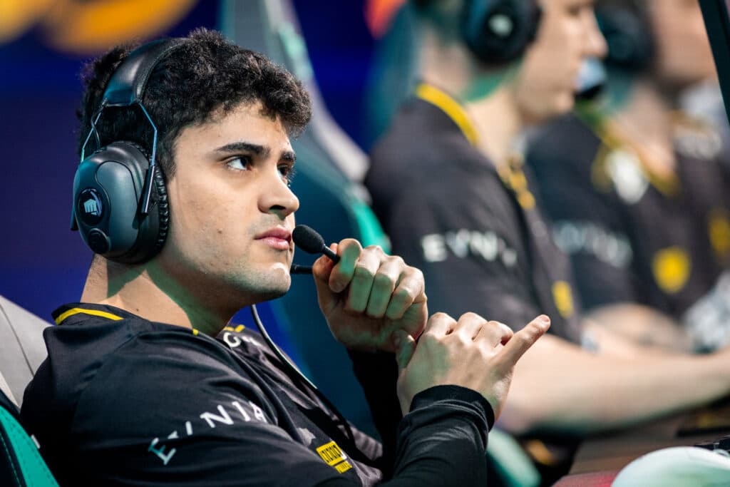 team vitality naak nako large