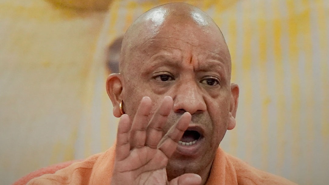 698f25b8ed413 yogi adityanath 132259169