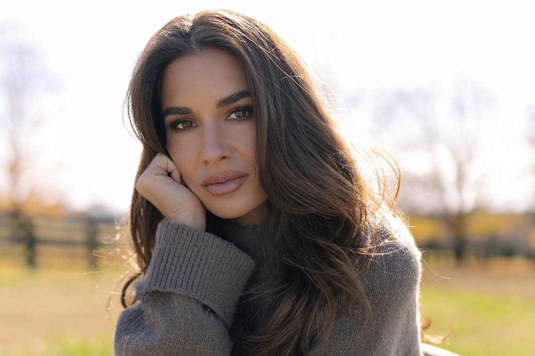 Jessie James Decker Photo 3 copy