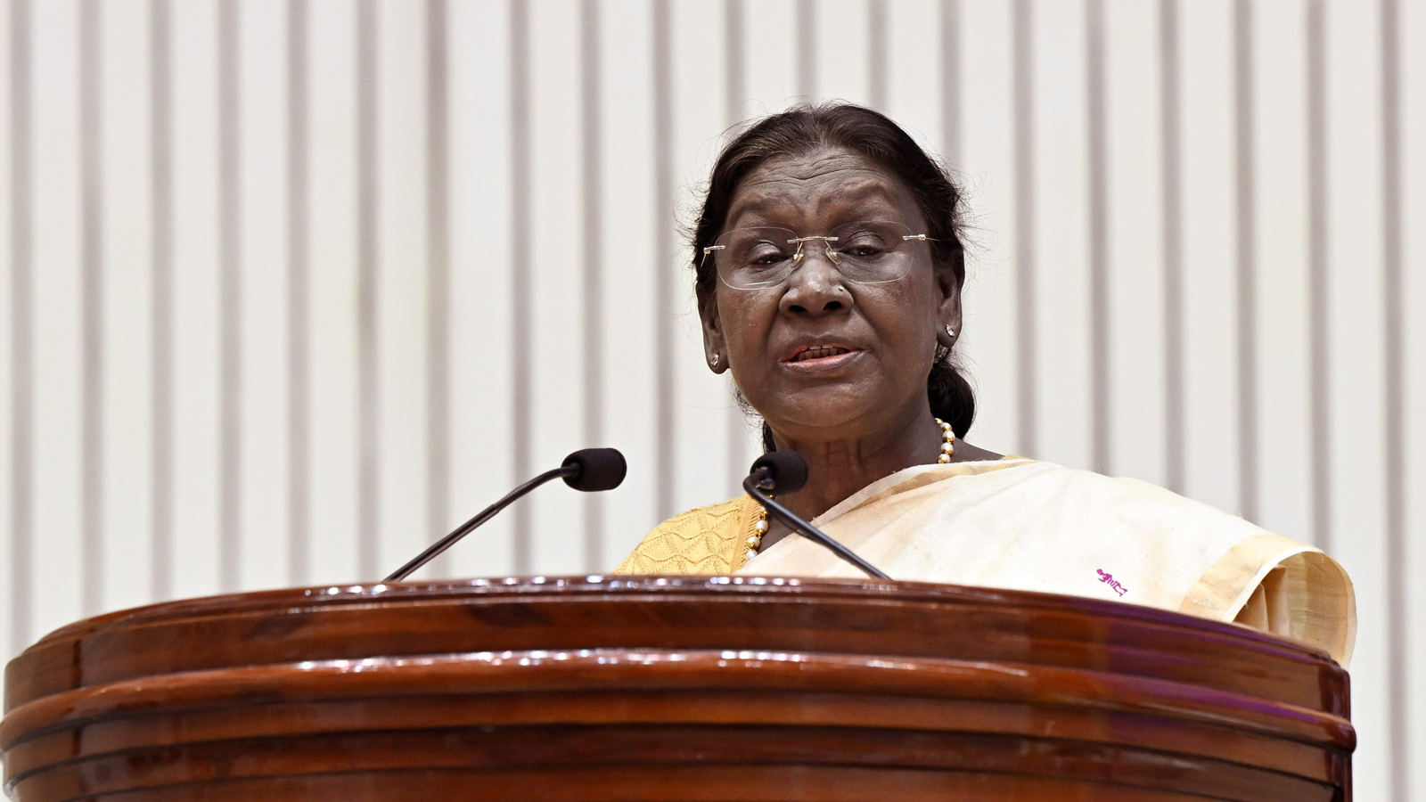 1774977883resident Murmu