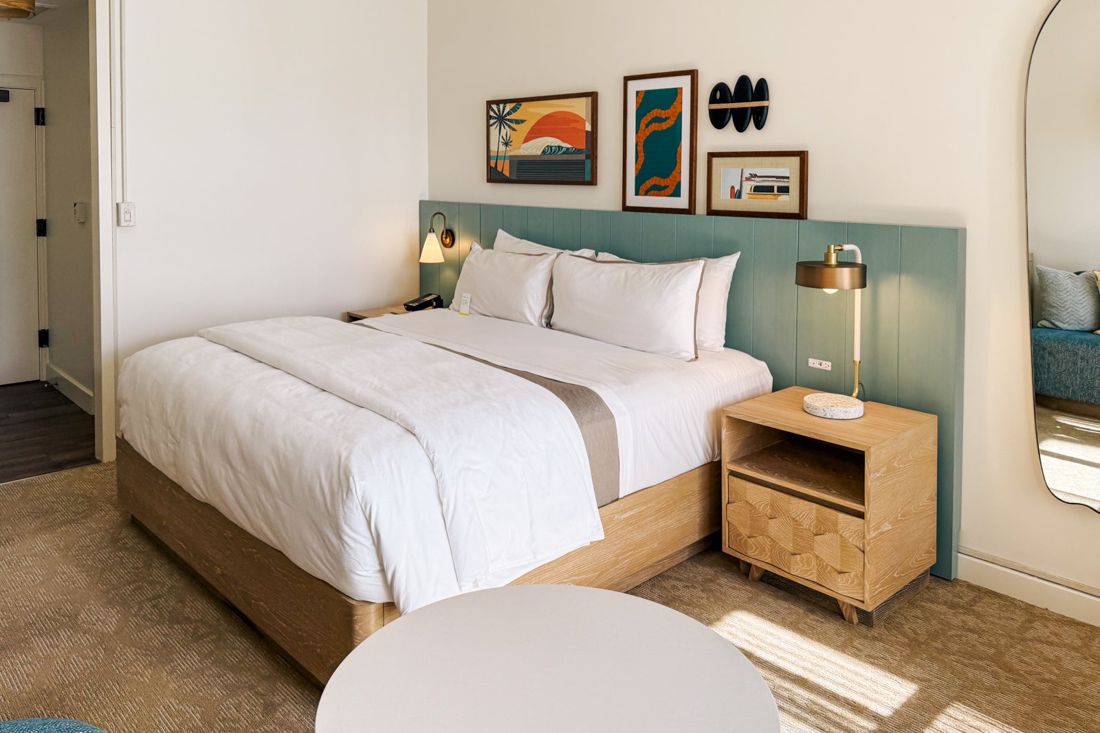 20251124 Westin Moana Surfrider Honolulu CHenderson 161