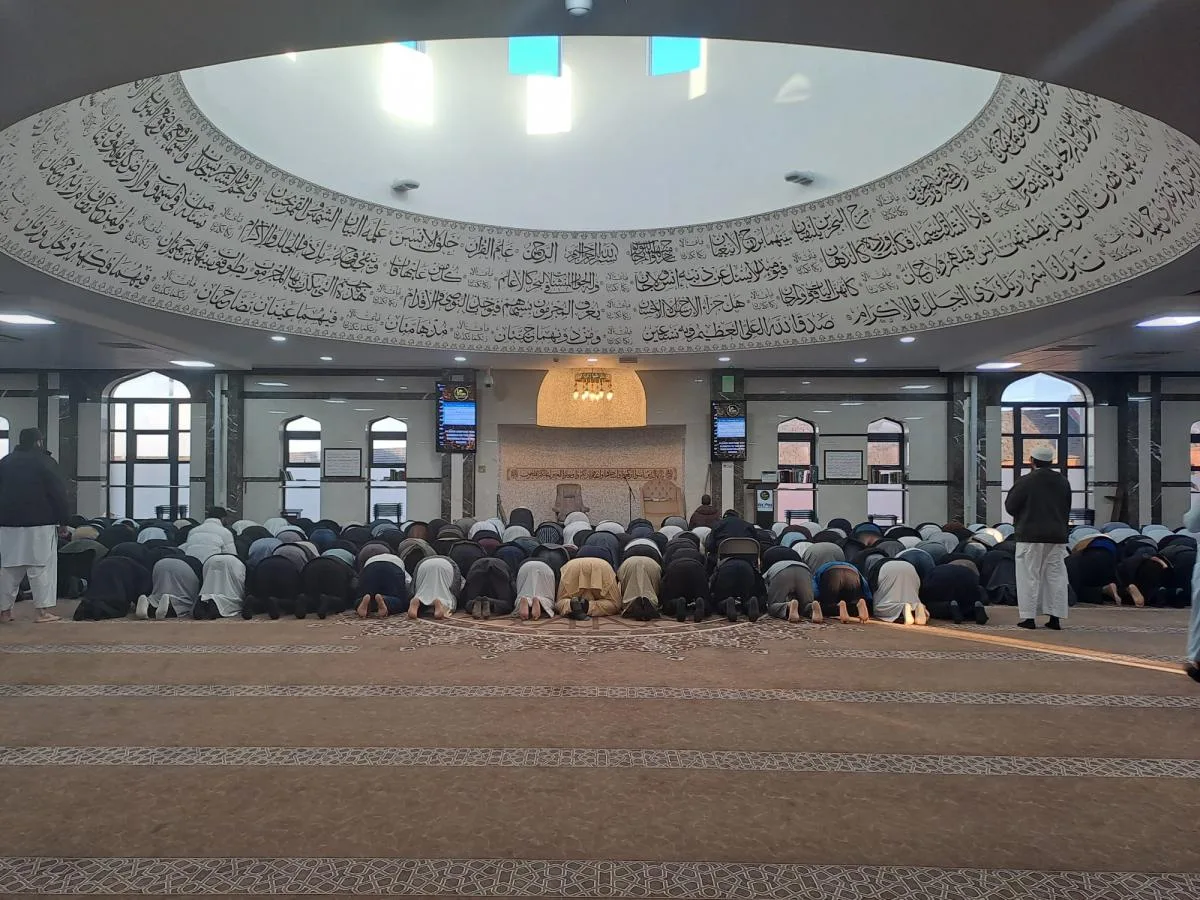 2026 Boltons largest mosque hosts interfaith iftar event 6.webp