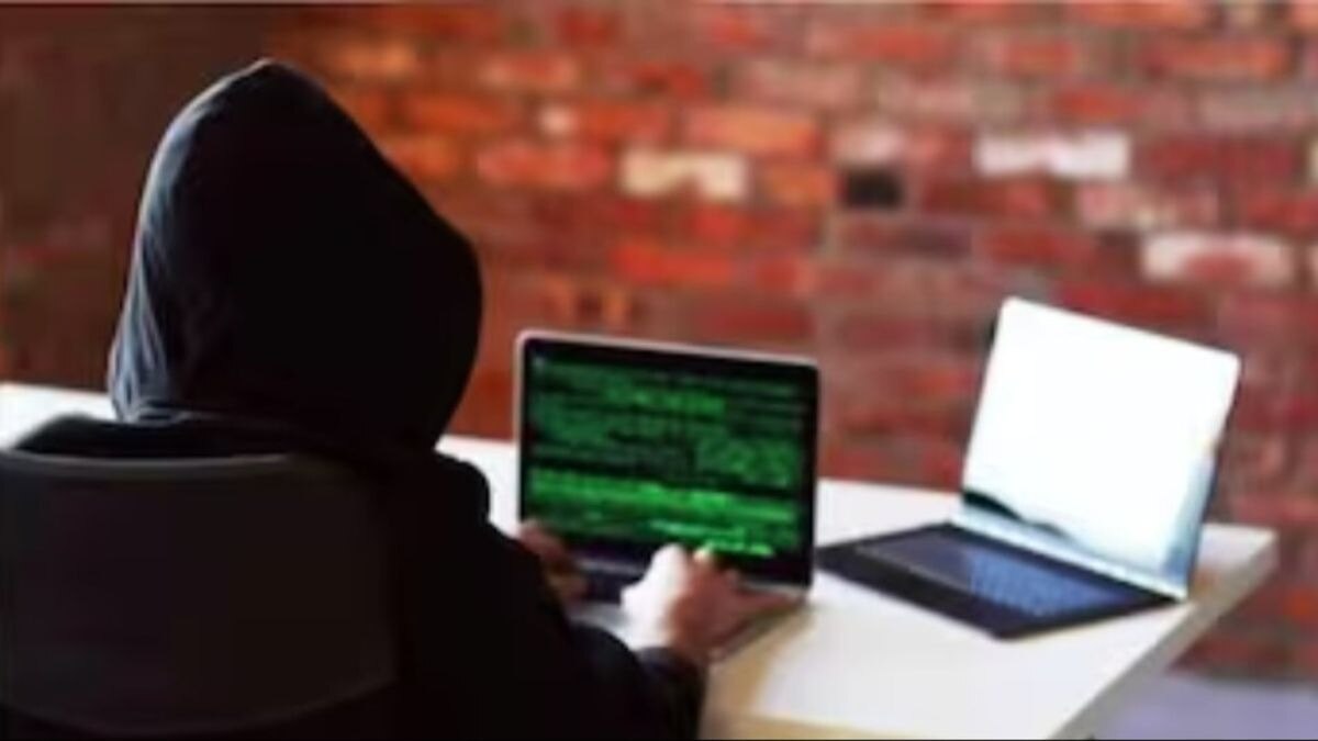 69ba5d143b225 according to the warning the fraudulent messages claim to facilitate refunds and ask