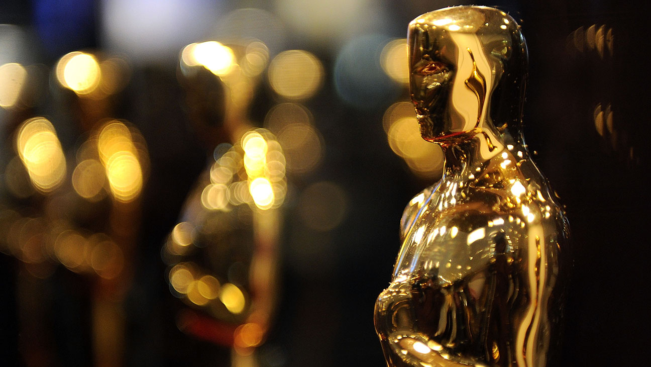 Oscar Statuette Atmosphere GettyImages 97052777 H 2022