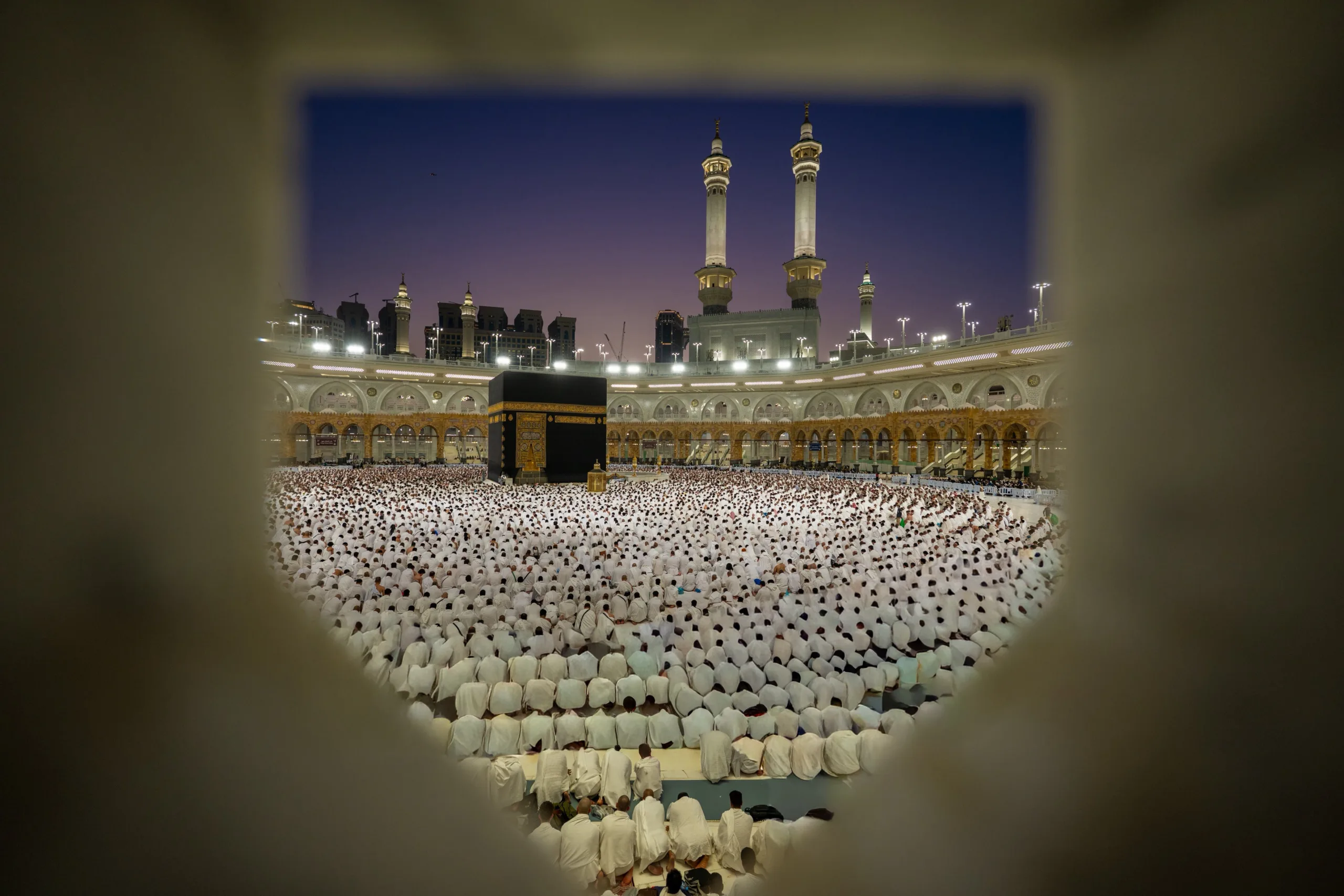 Ramadan 2026 Tahajjud Prayers Begin Tonight at the Two Holy Mosques scaled.webp