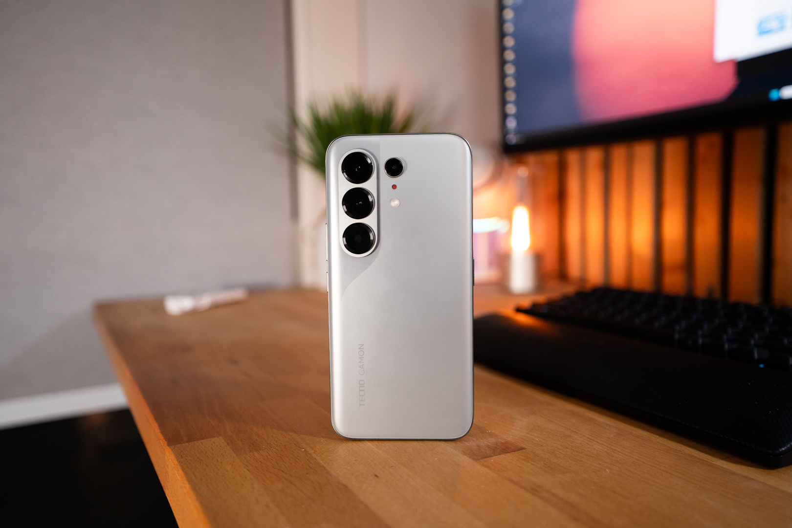 TECNO CAMON 50 ULTRA 1