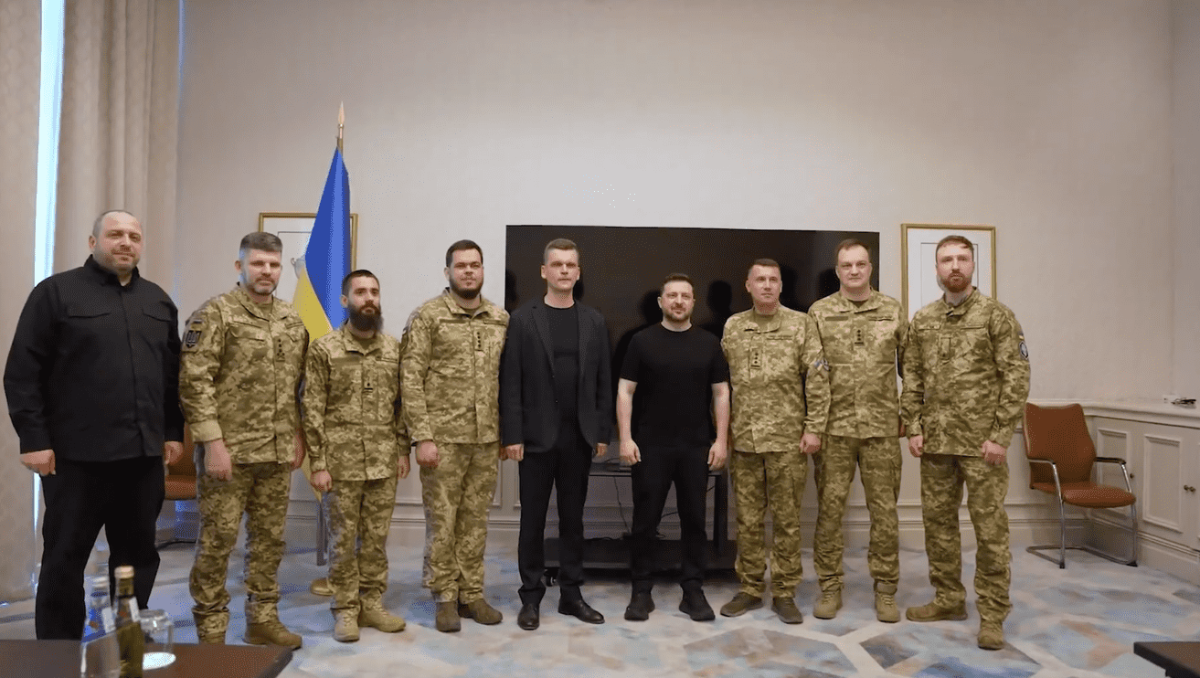 VisitUkraineDrones 1 optimized 2000