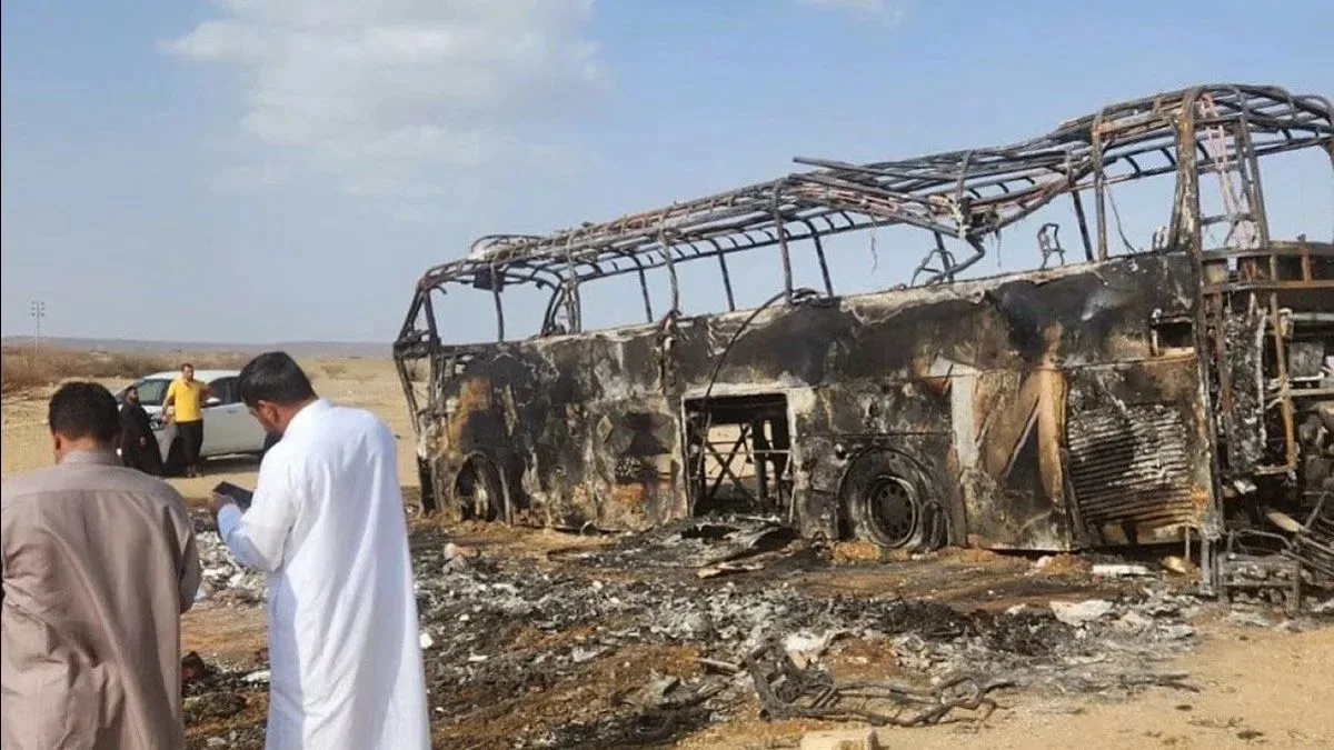 madinah bus accident indoneisan pilgrims march 2026.webp