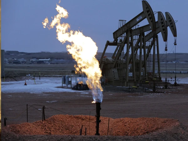 oil and gas at kpk1767352614 0