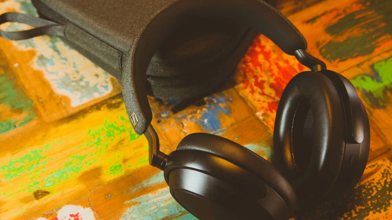 Sales Ban for Sennheiser and Apple Headphones