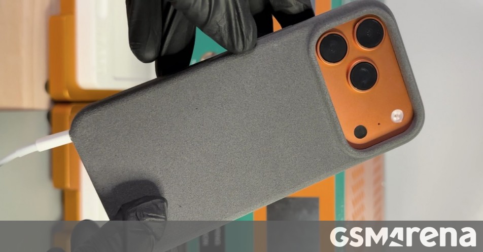 1775052527 gsmarena 000