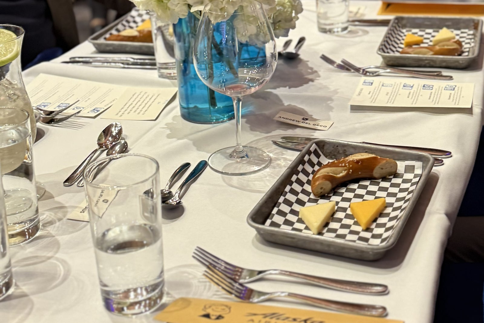 3rd course Cheese and pretzels Baskas 1