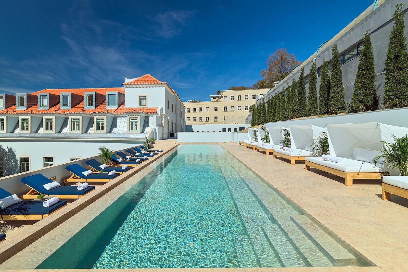 Choice Hotels Europe The One Palacio da Anunciada FB