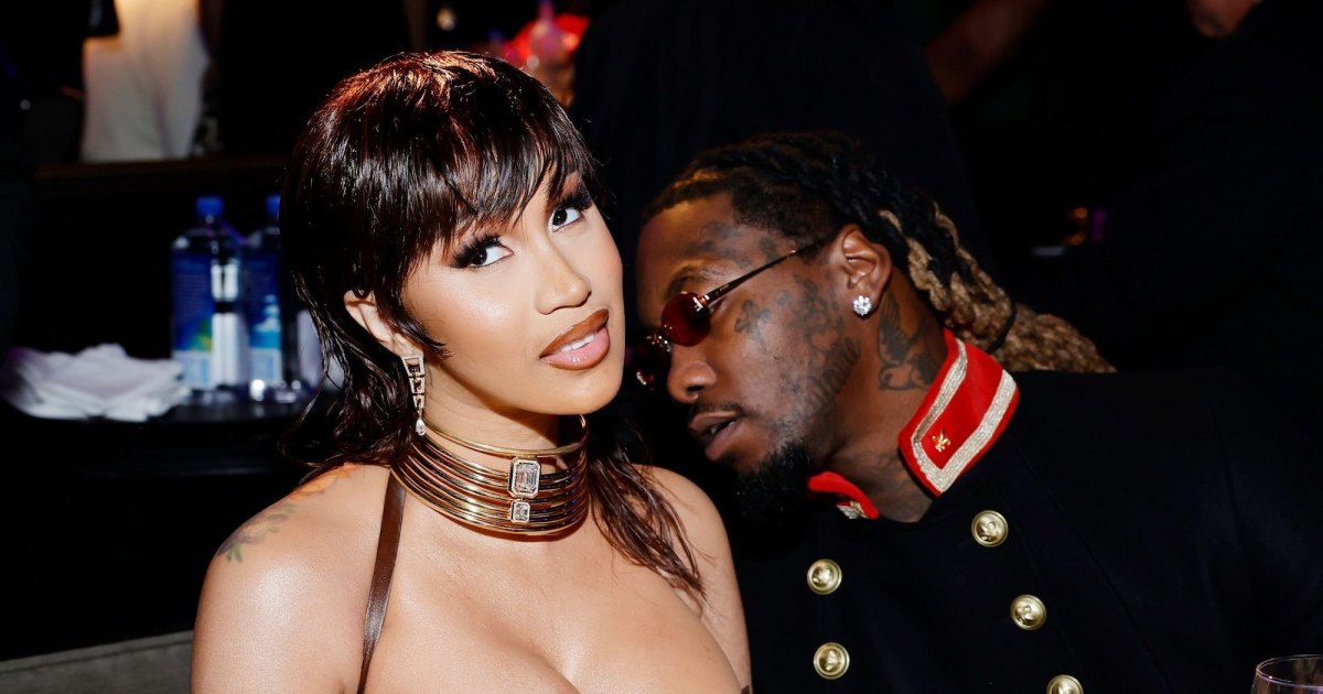 GettyImages 1462913070 Cardi B Denies She Passed Off Handbags as Gifts from Offset e1775961016415.jp