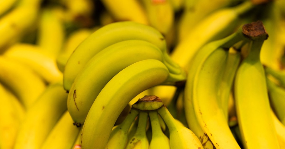 Scottish Tesco Store Accidentally Orders 38,000 Bananas