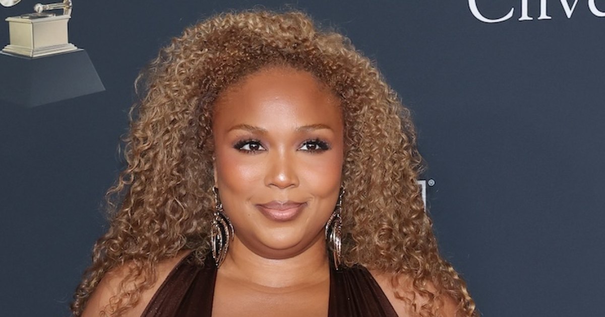 GettyImages 2259339379 Lizzo Lost Her Virginity in Her 30s Waited to Win Grammy
