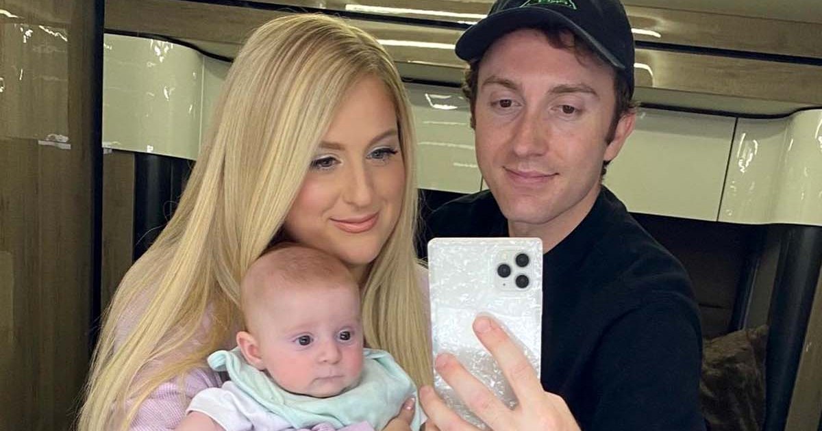 Meghan Trainor Daryl Sabaras Son Rileys Baby Album 013