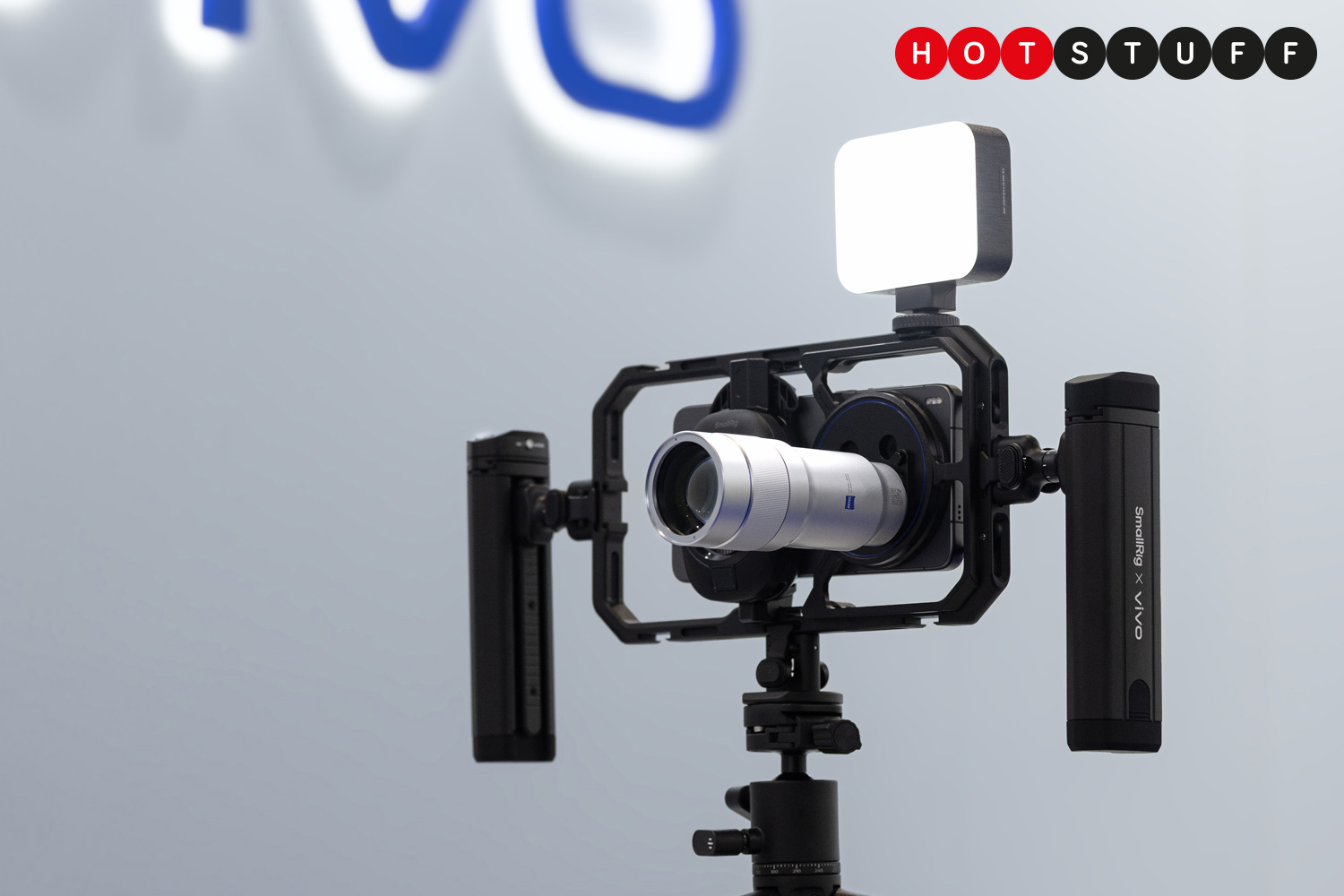 Vivo X300 Ultra MWC 2026 teaser lead