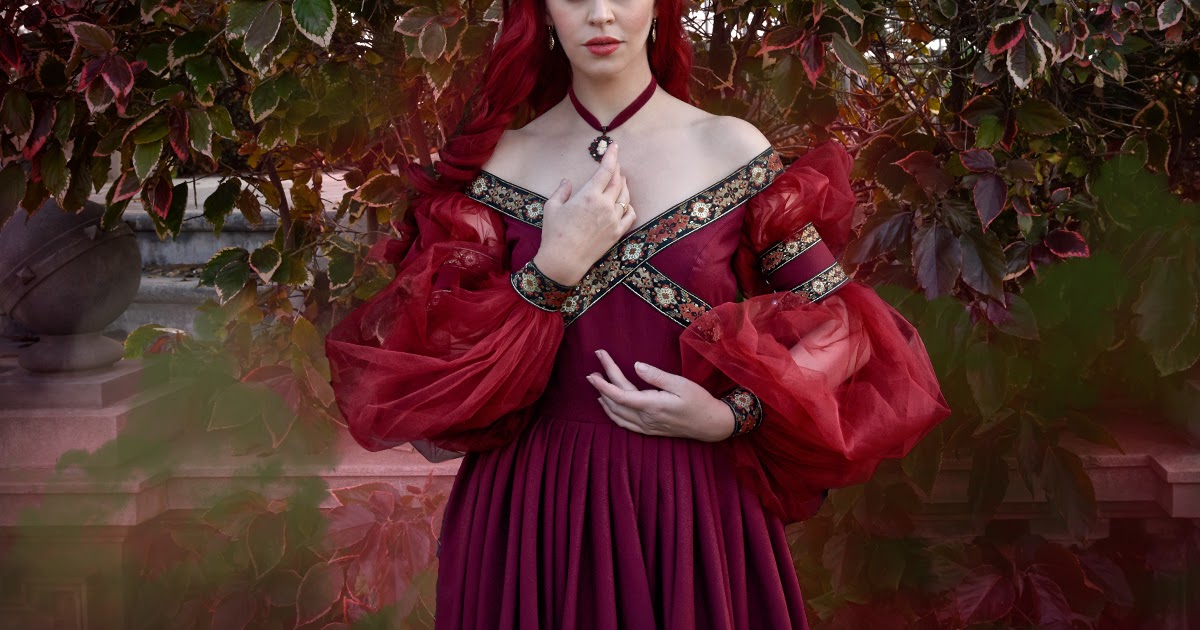 medieval dresses thumb