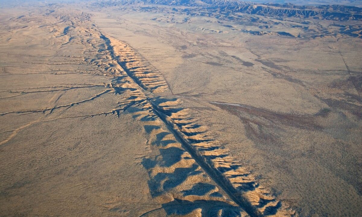 How do earthquakes end? A seismic ‘stop sign’ could help predict earthquake risk