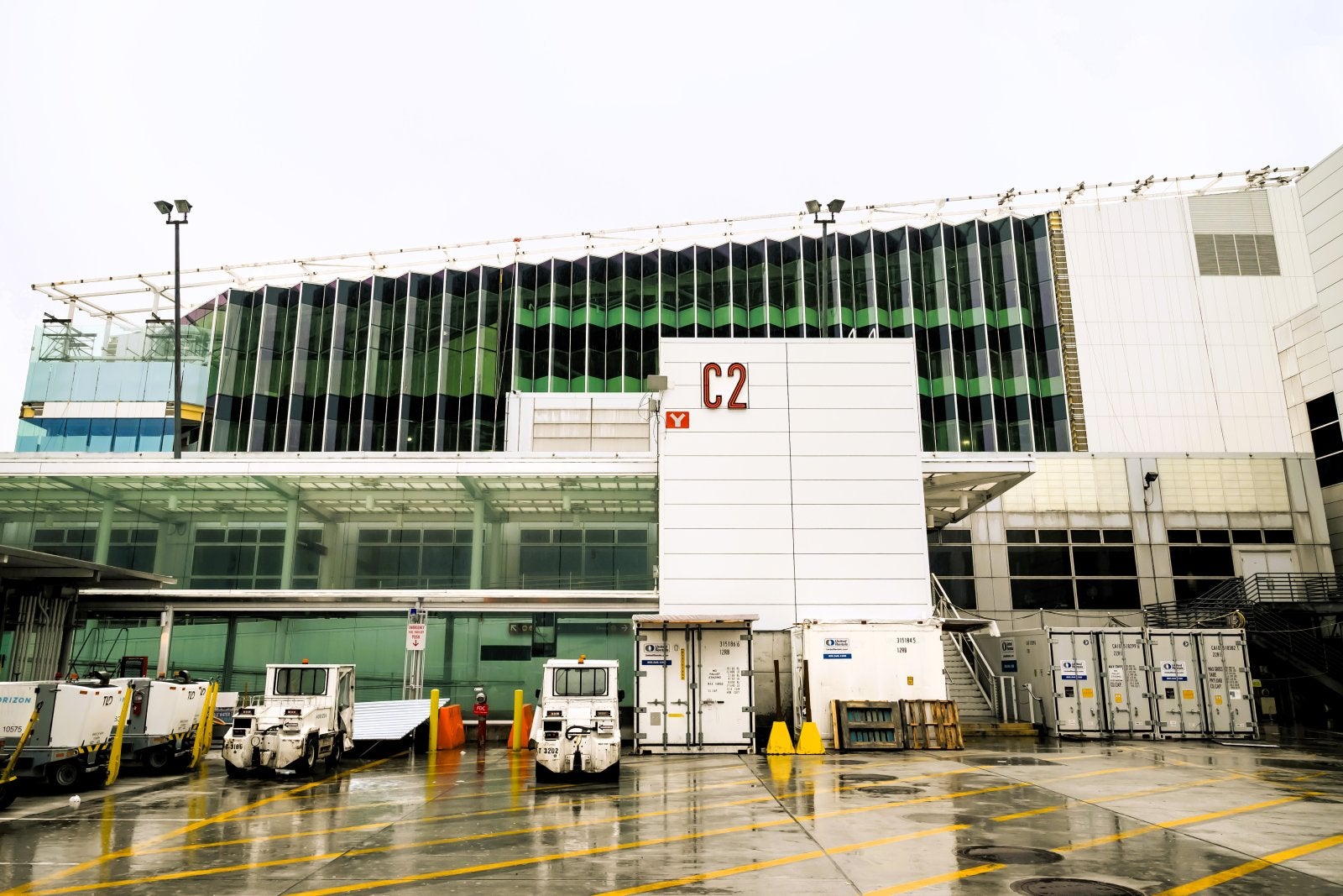 1 Outside view of Concourse C shows upward expansion courtesy SEA Port of Seattle