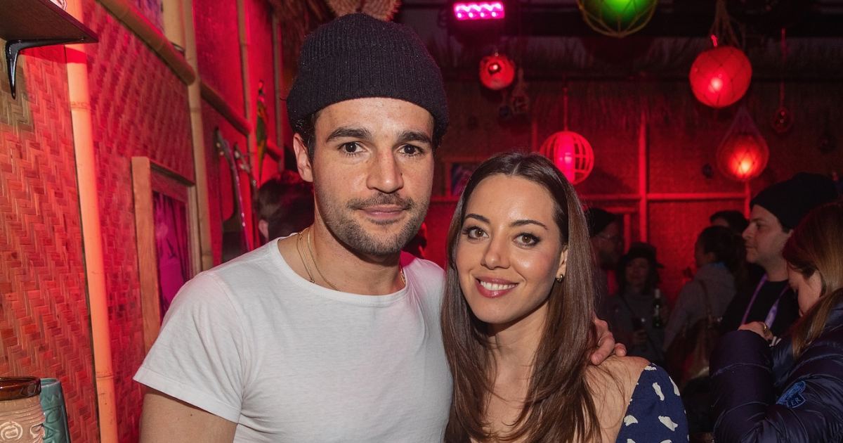 GettyImages 1195924603 Aubrey Plaza Christopher Abbott
