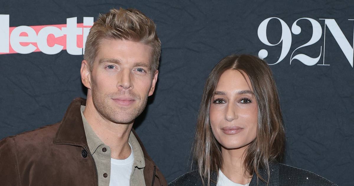 GettyImages 2258772559 Kyle Cooke Defends Taking Photo With Amanda Batula at In the City Premiere.jp