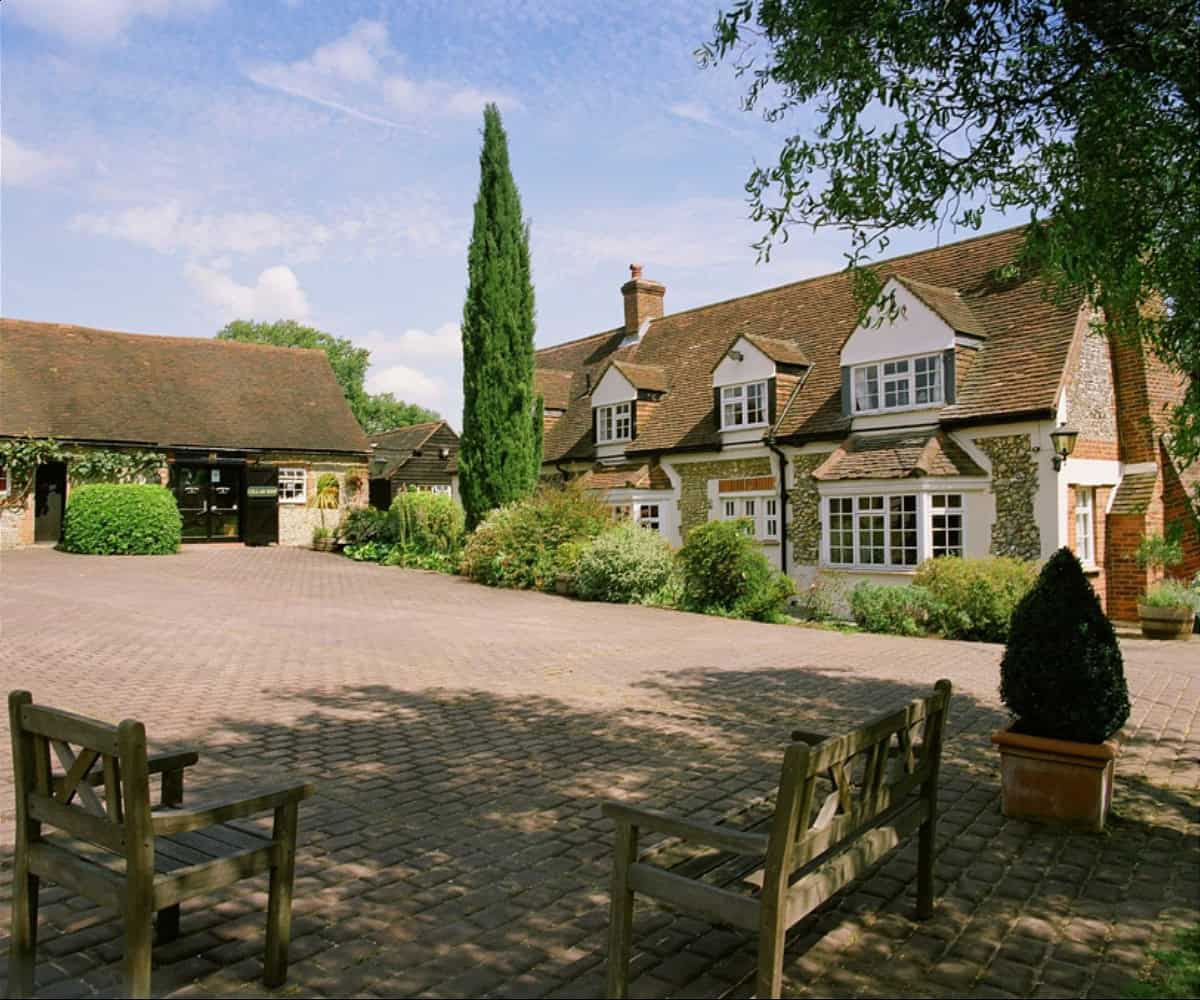 luxters main house image modified